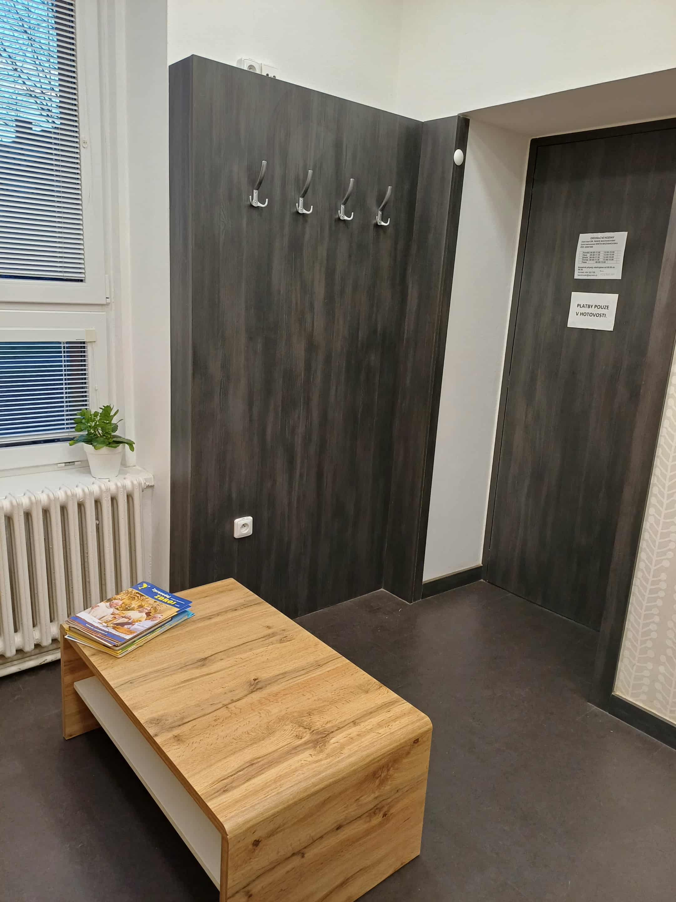 Čekárna – pohled 1